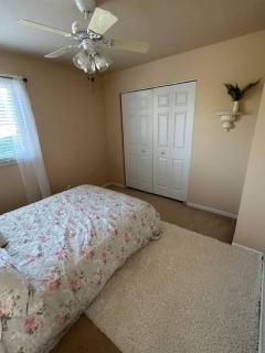 Family home on fescue - Aurora - 3