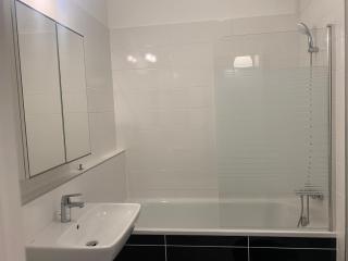 Westside Residence apartment - modern & peaceful - FREE GARAGE! - 3