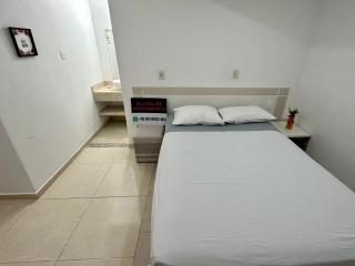 Apartamento Economico Perto da Praia em Mariscal - 3