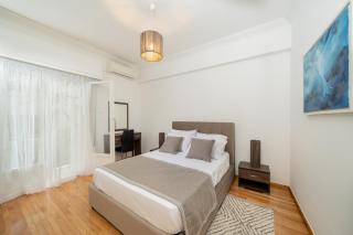 Sunlit Urban Oasis in Vibrant Palaio Faliro - 9