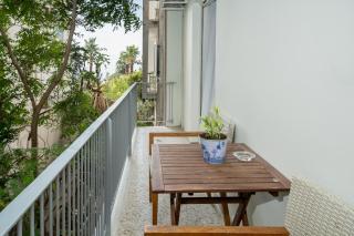 Sunlit Urban Oasis in Vibrant Palaio Faliro - Atene - 1