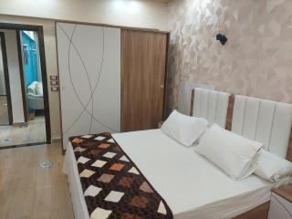 Direct Sea View 3 Bedrooms Apartment - 8