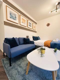 R1 - En-suite Private Room in Birmingham House - Quinton - 7