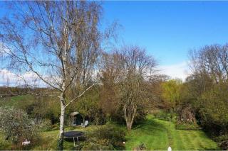 5 Bedroom Home, Dorset - 3