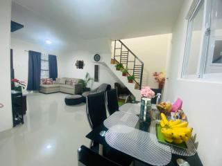 Brand new Townhouse for rent fully airconditioned, shared pool and community friendly - - 0