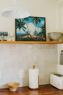 Magic Sands Beach Bungalow - Kailua-Kona - 6