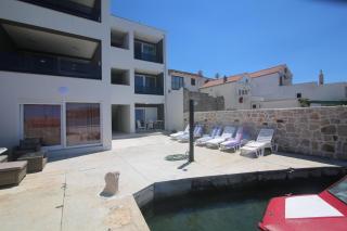 Apartments Villa Summertime - Betina - 2