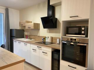 Appartement neuf et spacieux, centre ville, garage - Tournon-sur-Rhône - 5