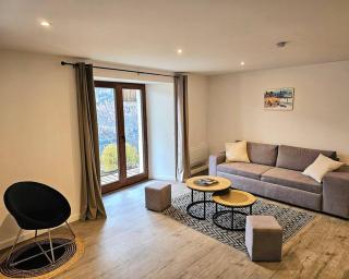 Appartement de 80m² plein sud entièrement rénové - Aime La Plagne - 9