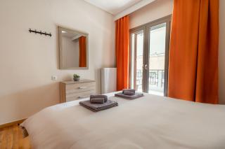 Your cozy six street apartment - 4