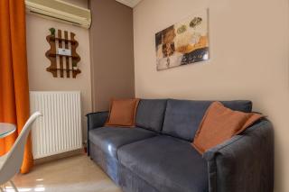 Your cozy six street apartment - 8