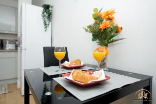 Hephaestus Apartment - The Craftsman of Town - Southampton - 3