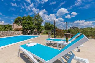 Apartments with a swimming pool Zgaljici, Krk - 21703 - Malinska - 4
