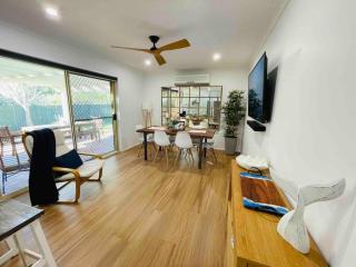 Tide 'n' Seek: Family Beach House with Games Room - Vincentia - 7