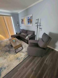 2022 Renovated 2-bdrm cozy, lovely condo w/parking! - Hilton Head Island - 6