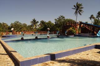Hana-Natsu Resorts Pool & Hotel - Maybayo - 9