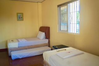 Hana-Natsu Resorts Pool & Hotel - 1