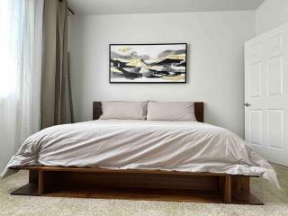 Serene King Bed Condo, MDR - 3