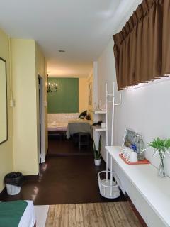 Kaysorn Residence and Guest House - 4