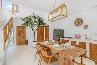 Gigi Sun Villa by Betterplace - Canggu - 8