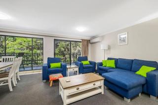 Fabulous Flynn's Beach Apartment - Port Macquarie - 4