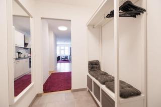 NEW! Convenient ViennaLove Apartment WienMeidling - 9