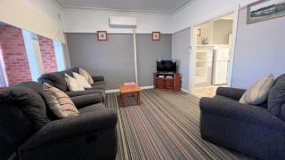 Cosy & Coastal Cottage - Sussex Inlet - 8