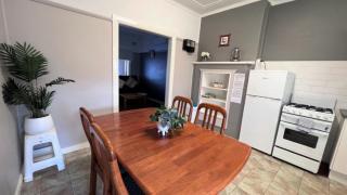 Cosy & Coastal Cottage - Sussex Inlet - 2