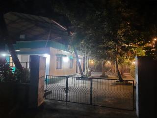 Ferns Villa, 2BHK fully furnished independent house with AC, garden, on premise parking, for large groups, kulshekar, mangalore - Mangalore - 0