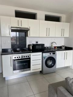Dmn City Apartment at Junction - 9