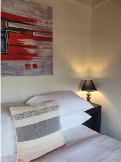 Two8seven5 Country Escape - 2