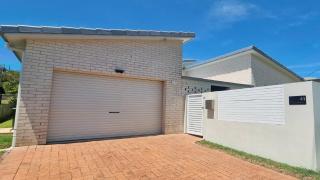 Beach Lane - Yamba - 1