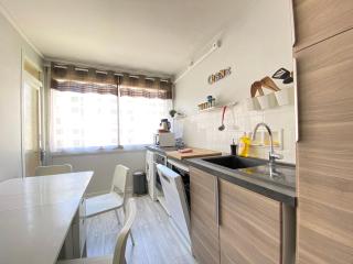 Cosy, spacieux avec 3 chambres et espaces de travail - Pres Bas - Clermont-Ferrand - 8