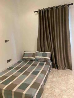 4 Bedroom Apartment Available - 4