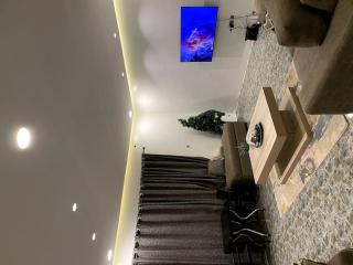 4 Bedroom Apartment Available - 2