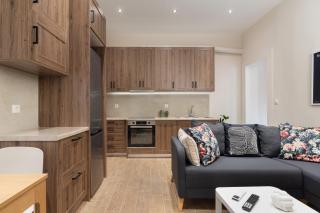 Mikrolimano Gem: Serene 1BR Apartment - Piraeus - 2