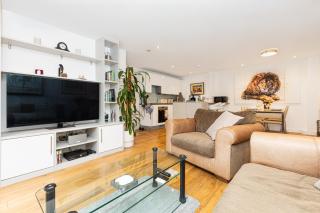 Immaculate 2BR Flat, Greenwich, 2 min Maze Hill St - Londen - 1