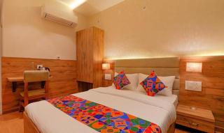 FabHotel Pratham Inn - Chinhat - 8