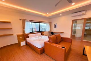 The Lodge Pattaya - Pattaya South - 0