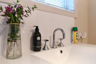Breeza Haven - Your Home Away From Home - Kingston - 8