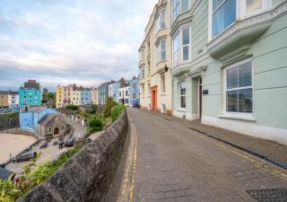 1 Sparta House - Tenby - 2