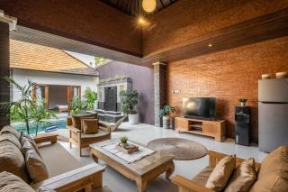 Villa Lapiz Lazuli - Seminyak Kuta Luxury Private Pool Villas - 1