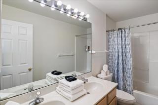 Waterfront Condo with Lakeside Pool - 2