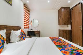 FabHotel Moro Rohini Sector 4 - 4