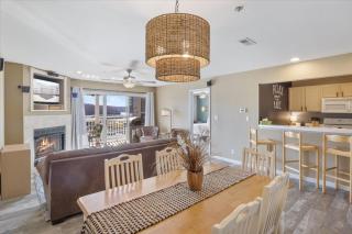 Condo at Parkview Bay - Your Lakefront Oasis - Osage Beach - 9