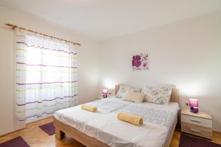 Pag holiday home & terrace - Pag - 7