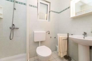 Apartment in Vrbnik/Insel Krk 13603 - Vrbnik - 4