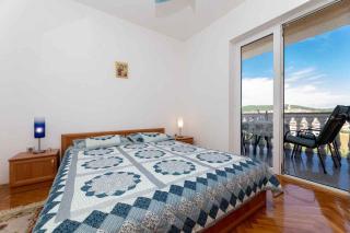 Apartment in Vrbnik/Insel Krk 13603 - Vrbnik - 3