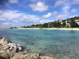 SUITE 2A, BLUE PAVILION - Steps to BEACH - 8