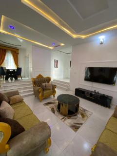 MilesVilla Apartments - Enugu - 0